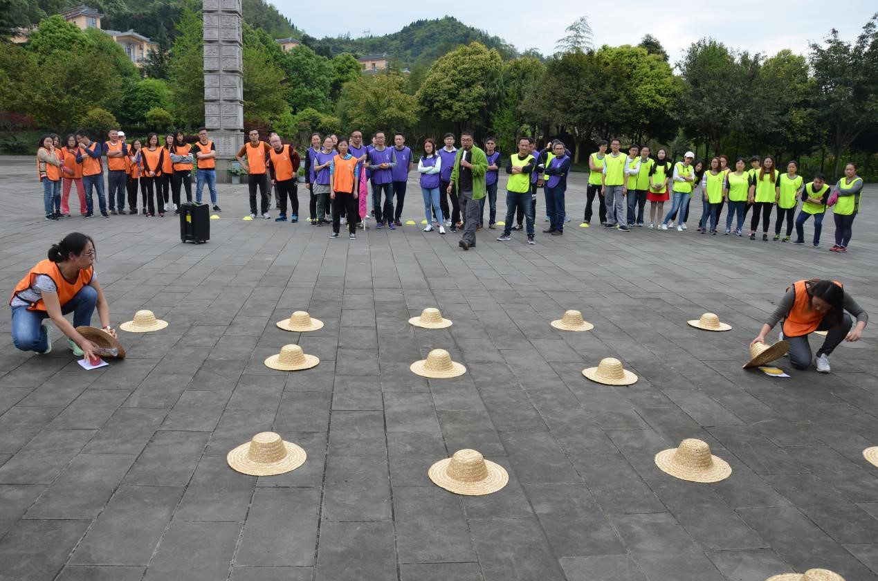 2017年瑞方踏春拓展訓練活動——“凝聚你我，風雨同舟” 第3張