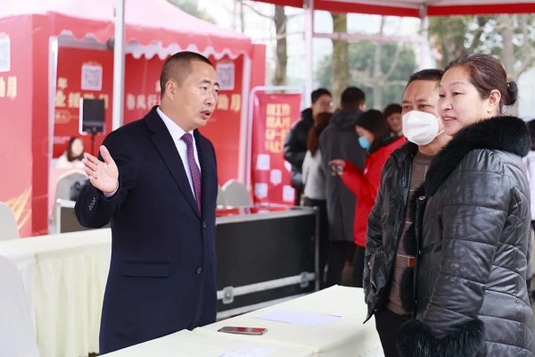 人氣火爆!節(jié)后武侯區(qū)首場(chǎng)大型現(xiàn)場(chǎng)招聘活動(dòng)圓滿(mǎn)舉辦! 第6張 人氣火爆!節(jié)后武侯區(qū)首場(chǎng)大型現(xiàn)場(chǎng)招聘活動(dòng)圓滿(mǎn)舉辦! 第6張